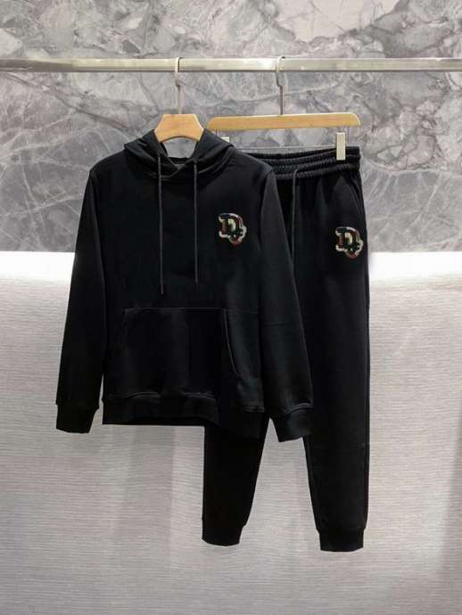 Picture of Dior SweatSuits _SKUDiorM-5XLkdtn17328007